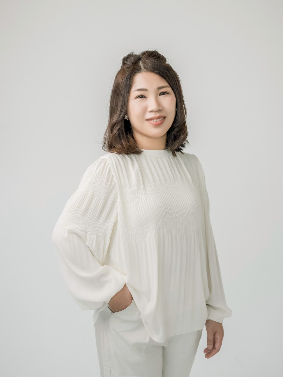 超世紀催眠師 Livia